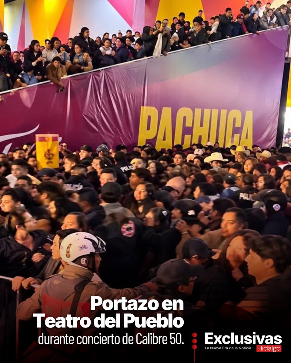 ExclusivasHgo's tweet photo. 🎤 #Calibre50 | Portazo en el Teatro del Pueblo.

📍 Cientos de personas ingresaron de manera forzada al Teatro del Pueblo durante la presentación de Calibre 50, la noche del domingo. 

🔗 Toda la información: https://t.co/ii4nHBxTap https://t.co/KszGGnESGF