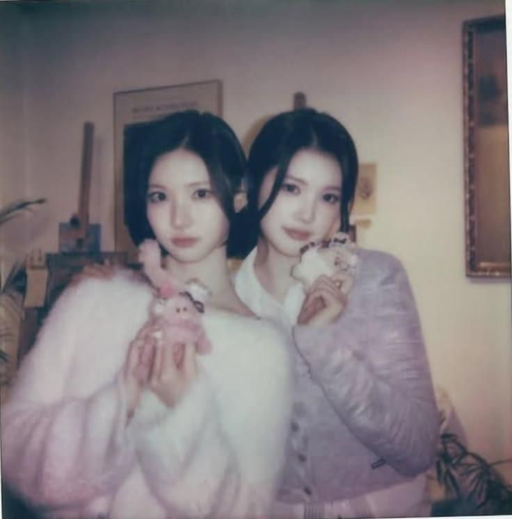 0xnhs_'s tweet photo. #하츄트친소 #하츄_트친소

에츄즈 좋아하는 하츄랑 트친해요♡

♥: f
rt: DM https://t.co/b3PFwYlIIj