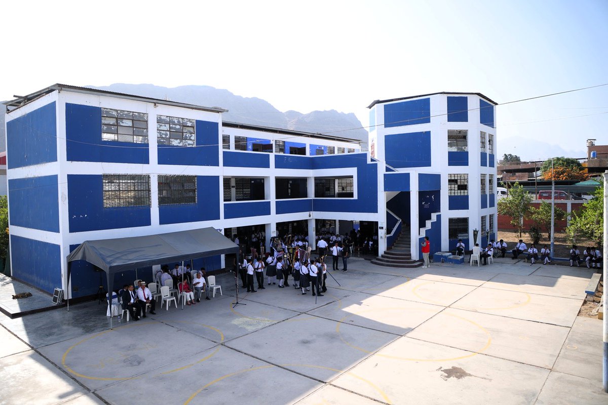 prensaperupe's tweet photo. 🇵🇪PERÚ-ERM 2026: Más de 10 mil colegios abrirán sus puertas como locales de votación el 4 de octubre. Minedu y ONPE coordinan entrega de instituciones educativas desde el 2 hasta el 5 de octubre.
https://t.co/RmQQgDoIk6 https://t.co/2b6NvKrWt8