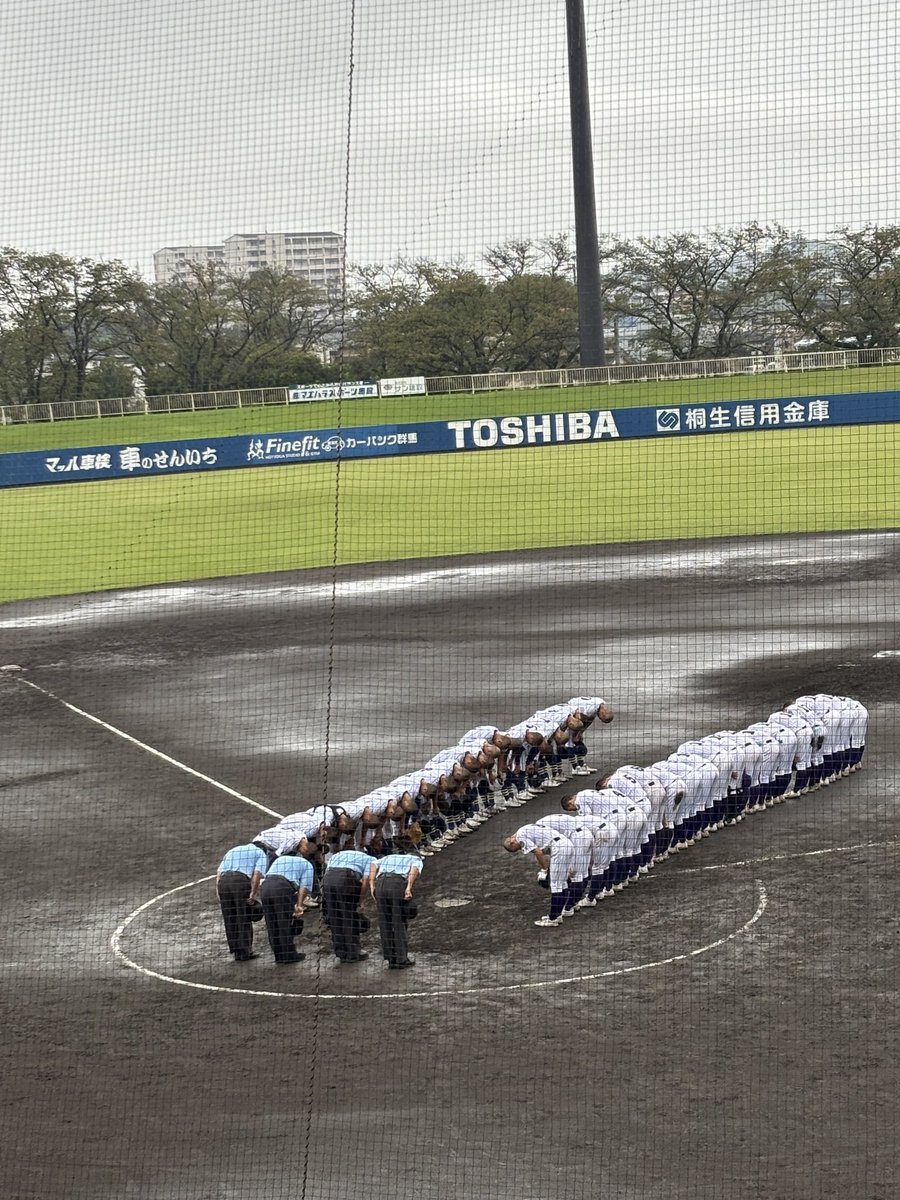 toysudon's tweet photo. おはようございます
接戦だった #健大🏆
☔️で空き近いしサクッと観戦

本日2人🈺カツ休
10月〜値上げ3000品目？
ガス電気が1番キツい
群馬賃金もアップ
時間削られたり扶養範囲で
所得上がらず外食離れ
家建てられない新車も買えない
飲食店だけじゃないんですがね
#生鯵フライ厚ハムカツ
#秋刀魚不漁 https://t.co/xPMtZywIwU