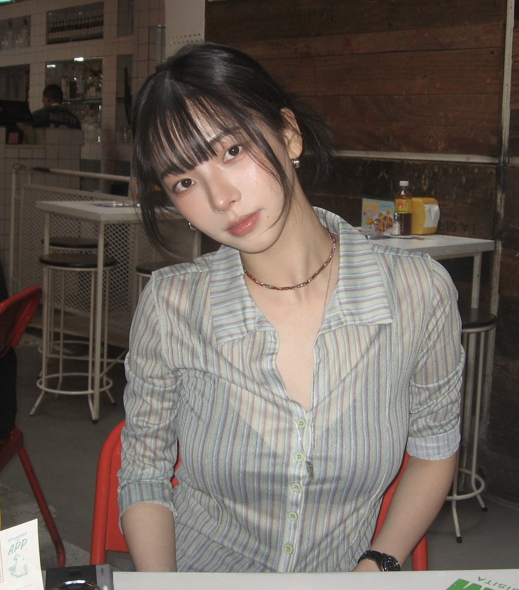 rinactrl's tweet photo. Karina has a target audience for today’s photodump 😭 https://t.co/PomZRfJtga