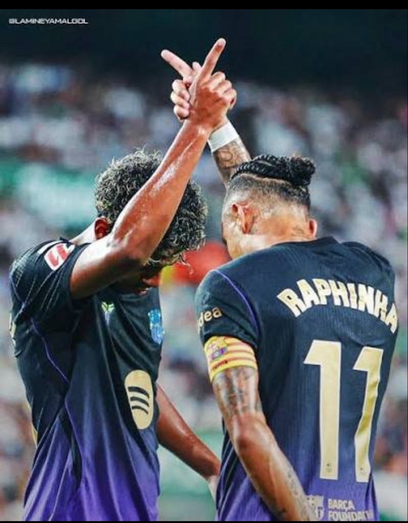 sumani29087's tweet photo. A genuine question for the Barca fans 😀. 
With the form Lamine and Raphinah is currently having, if they both finish the season with these insane performances, who will you be supporting for the ballon dior 2027?? https://t.co/J2cWBHUJYw