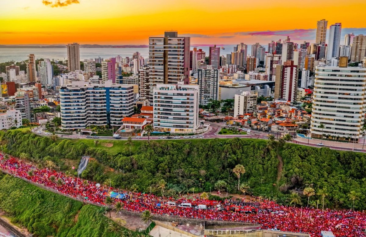 oomeninodeazul's tweet photo. Somente o nordeste poderia https://t.co/zoIloEIK1z