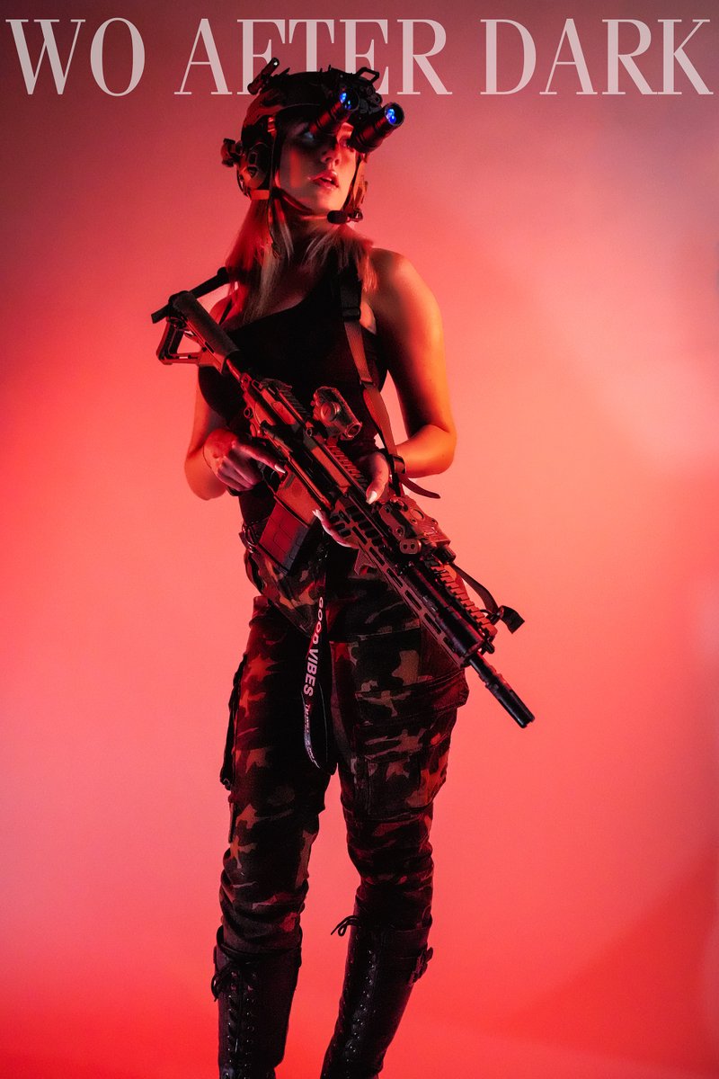 WeaponOutfitter's tweet photo. One thing that's interesting about female models is that their height doesn't really matter as long as they have good proportions.

That being said, a 6'2" model makes a 7.62 Batte Rifle look correct haha  @Mejgiey https://t.co/5XUvmOAATr
