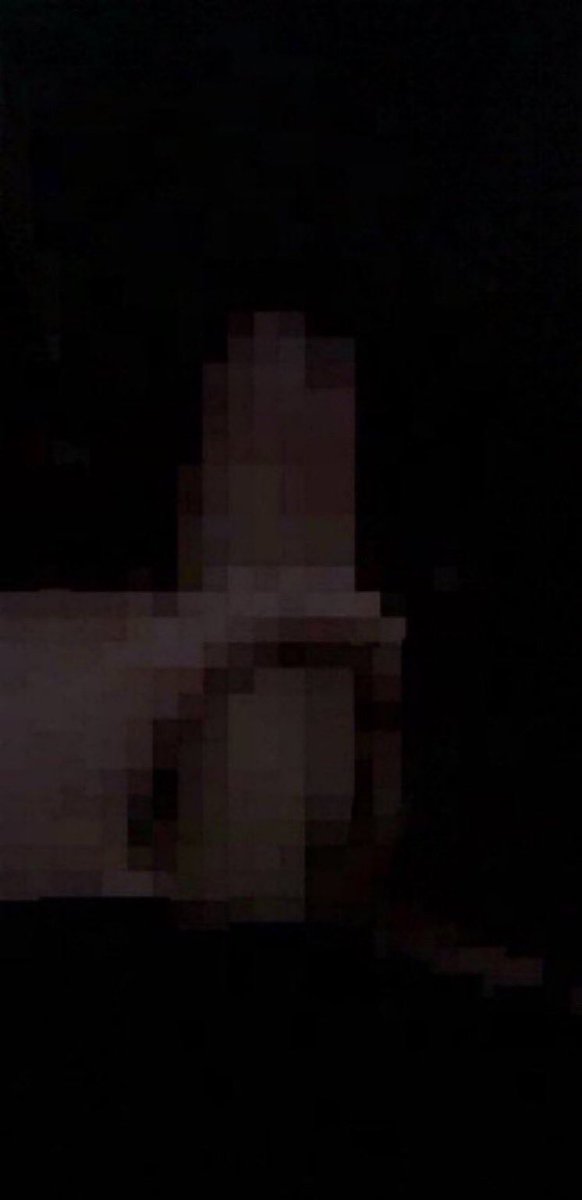 ngmllx's tweet photo. who wants to see my dick in their dms

like this tweet or dm me and ill send it you

if you have a dick yourself
 or a blank account, you will be ignored 

#horny #nsfw #nsfwtwt #cock #bwc https://t.co/HC7iSAjCSt