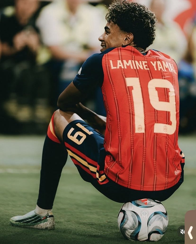 watchndlearn_'s tweet photo. Our Ballandor winner👏🏾. Drop an emoji for our star player🌟 https://t.co/EVZr2LZGxg