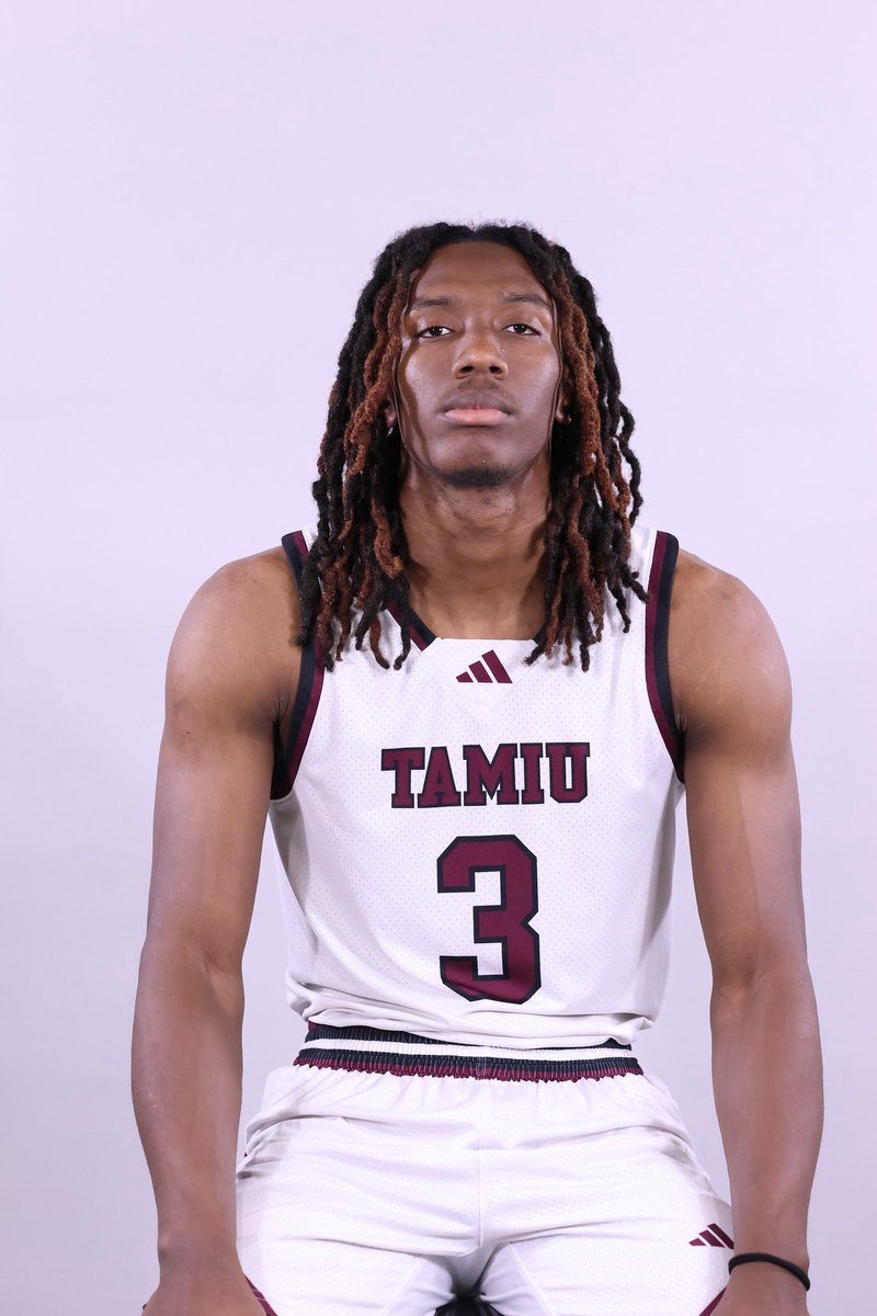 DustdevilMBB's tweet photo. Introducing 6’3 Guard from Augusta, GA Jalexs Ewing! Jalexs come to us from South Georgia Technical College. Outside of basketball Jalexs enjoys spending time with his family, playing video games, and watching anime. #dustem #TeamFamilyBelieve https://t.co/Ws50oV8Qbs