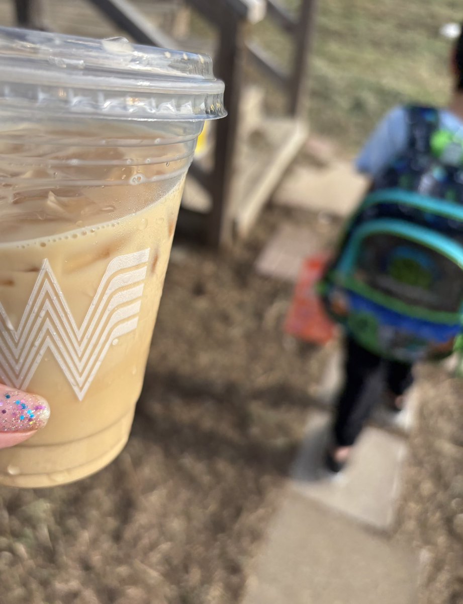 writtenbymai's tweet photo. Happy National Coffee Day! 💗 09/29 https://t.co/DJTVlxdpqf