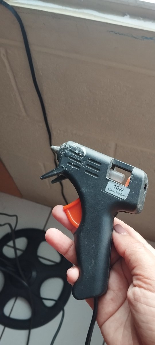 _LINARES87's tweet photo. Mi pistola de 1500 años dandola🤭 https://t.co/T10ncrbmLh