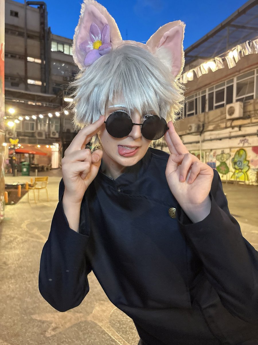 YamK3213's tweet photo. 弱いもん〜🤞🩵
•
#コスプレ #gojosatoru #呪術廻戦 #五条悟 #jujutsukaisen #cosplay https://t.co/qTKO8Gxw4n