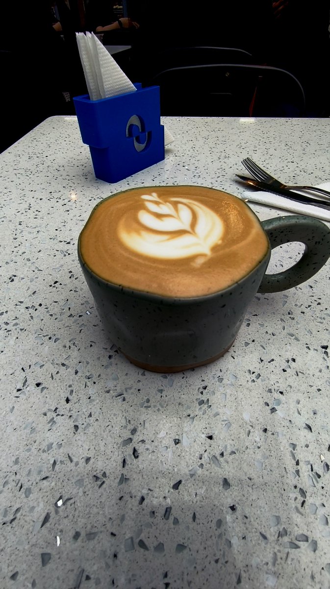 Jeaneconjota's tweet photo. Martes… y una pausa para servirme un café ☕️😌 https://t.co/A1s7UVk8bS