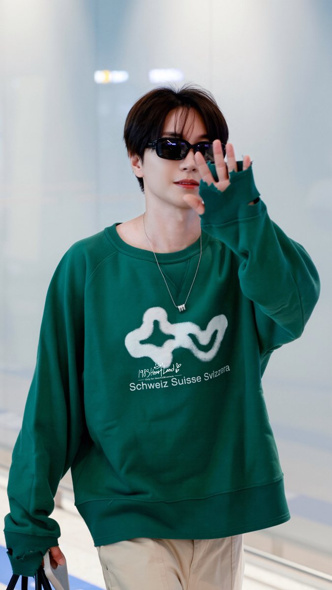 1983HeartLand's tweet photo. 🪽｜260930🗝₊˚⊹♡  ICN🛫

@special1004 
#LEETEUK #이특 
#SUPERJUNIOR_83z
#슈퍼주니어 #SUPERJUNIOR https://t.co/X5W988NvRO