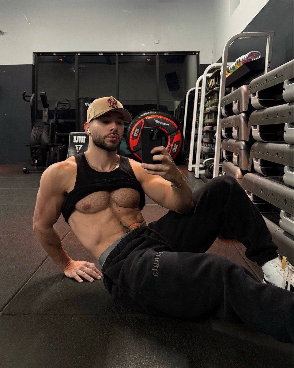 jclydefit's tweet photo. Online Personal Training Program 👇

https://t.co/84RZ3OclRi https://t.co/OCSRMh8u1y