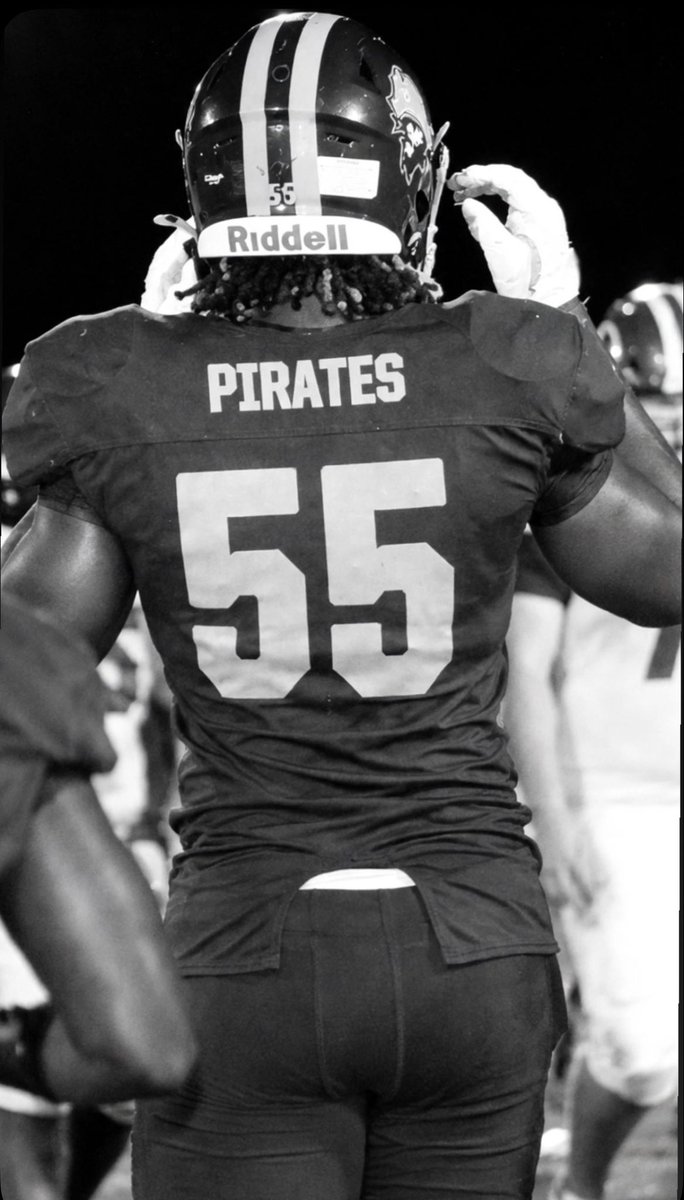jeffery_MOAC's tweet photo. 55️⃣ Big frame. Big motor. Coming for everything. 🏴‍☠️💯

6’5” | 250 | DE/OL | 3⭐️ | Class of 2030
Competing. Making plays. Earning respect.
Coaches, I’m ready to work. 🦍🔥

#AGTG #ClassOf2030 #RecruitMe #CollegeFootball #FootballRecruiting https://t.co/zrB9sSBgDk