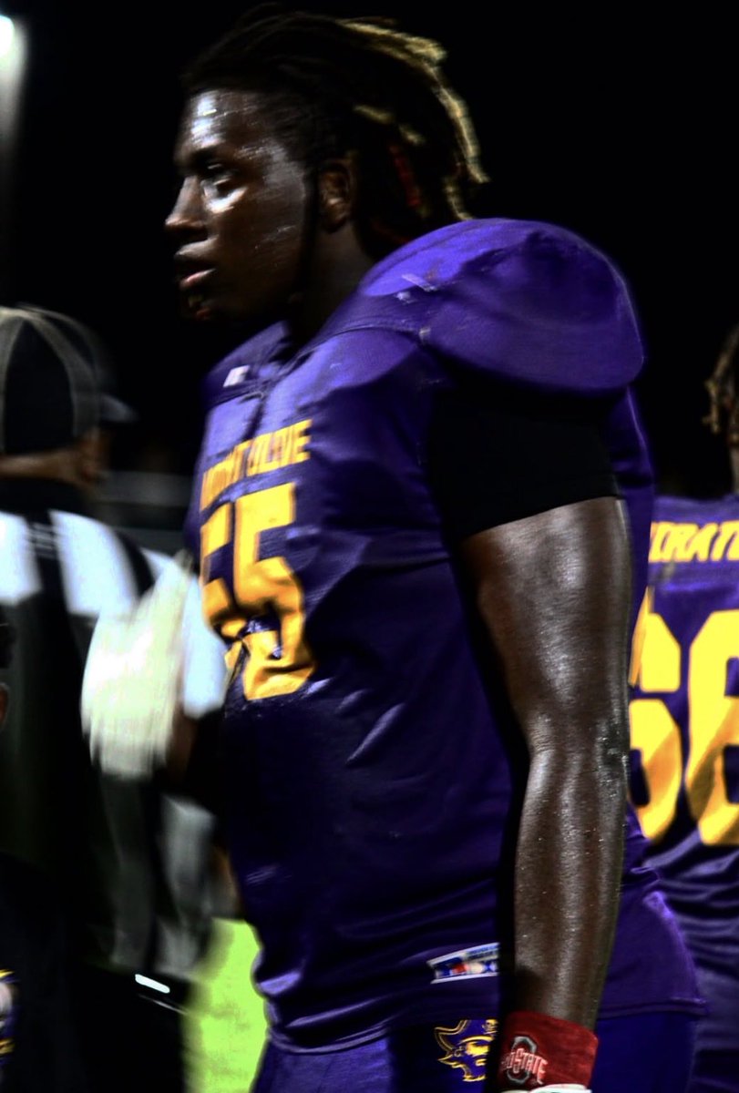jeffery_MOAC's tweet photo. 55️⃣ Big frame. Big motor. Coming for everything. 🏴‍☠️💯

6’5” | 250 | DE/OL | 3⭐️ | Class of 2030
Competing. Making plays. Earning respect.
Coaches, I’m ready to work. 🦍🔥

#AGTG #ClassOf2030 #RecruitMe #CollegeFootball #FootballRecruiting https://t.co/zrB9sSBgDk