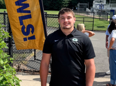 sixstarfootball's tweet photo. Massachusetts Defensive Names Picking Up Steam

📈Pass rushers, playmakers and tackling machines fill this group🔥

STORY➡️https://t.co/r734T174YZ

@DJGrahamSJP @BrianGreen_1 @EdemKplorfs_ @DaviMagalh27110 @quinnmaguire_ @NickMal527 @owenMuldoon22 @osirisniven @WilliamOwens1x @MarrixSanchez @DavidVSantiago8 @RyderSheehan27 @Ed_Skeffington @DayvianSullivan
