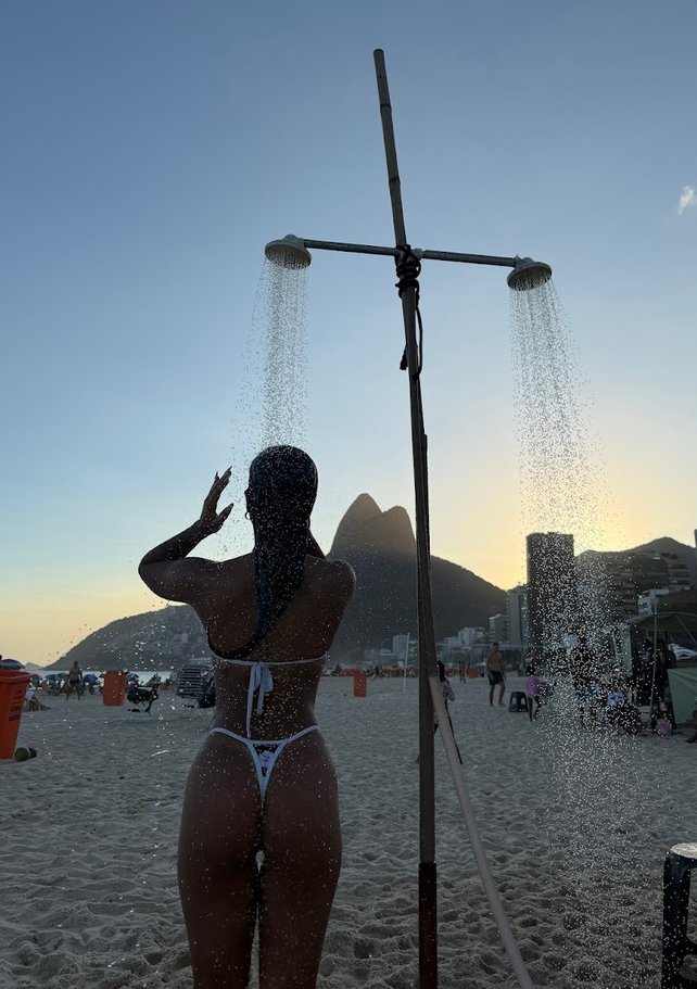 xwithgia's tweet photo. @lisaxovn come join me https://t.co/Dg5jwntWN1
