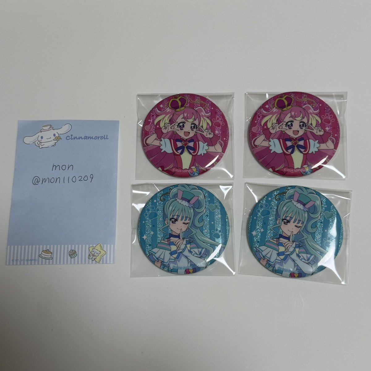 mon110209's tweet photo. @vampaddictlove おはようございます、お世話になっております。
当方ワンダフル缶バッジ2点所持しているのですが1点今弾アイドルとの交換1点買取にてお取引していただくことは可能でしょうか？ご検討よろしくお願いいたします。 https://t.co/ooi6BJuJHN