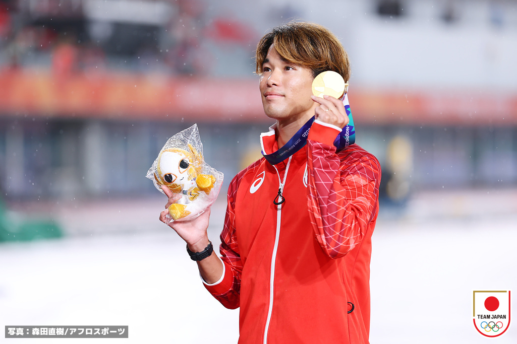 jaaf_official's tweet photo. /／
【#アジア大会】
\＼

✨表彰式✨✨✨✨✨✨
◆男子1500m
1位🥇🇯🇵#飯澤千翔（住友電工）
3分36秒35　※大会新記録
3位🥉🇯🇵#森凪也（Honda）
3分37秒92
✨✨✨✨✨✨✨✨✨

おめでとうございます🙌
応援ありがとうございました🇯🇵

📣選手への応援メッセージ大募集‼️
https://t.co/e50PE5sb8V
✅結果など特設サイトでチェック
https://t.co/NPQIbPc2Bk

#愛知名古屋2026 #TEAMJAPAN #ともに一歩踏み出す勇気を #JAAF #陸上 #IPPO