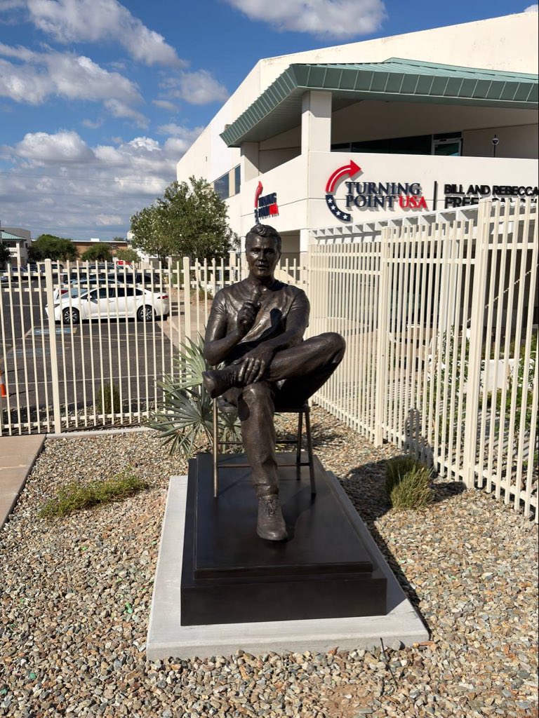 tylerbowyer's tweet photo. Turning Point HQ just doubled our statue presence today showing the Left that no amount of violence, threats and graffiti will slow the work down https://t.co/SYoZKfyVuF