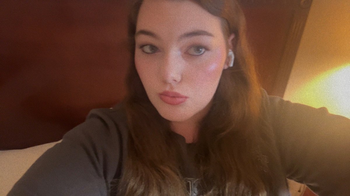 lyssisbliss's tweet photo. hi findom 💋 in the mood for a cute lil drain to keep me entertained while i’m in the car 

findom ♡︎ finsub ♡︎ blackmail ♡︎ humiliation ♡︎ relapse ♡︎ homewrecker ♡︎ whalesub ♡︎ cashcow ♡︎ humanatm ♡︎ cuck ♡︎ sph ♡︎ cei ♡︎ https://t.co/nHb3U17Rpv