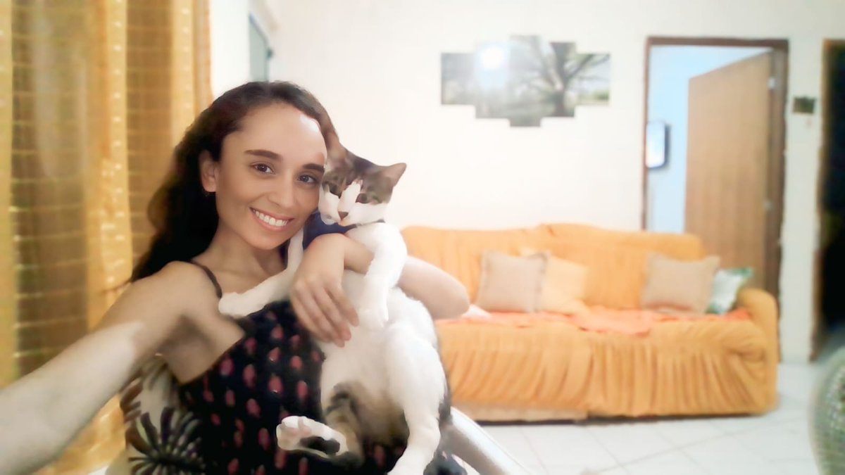 portisavirron21's tweet photo. Meu menininho levado e eu. 😻
#Amorpuro
#Amorincondicional
#gatos https://t.co/f1p07iJRCE