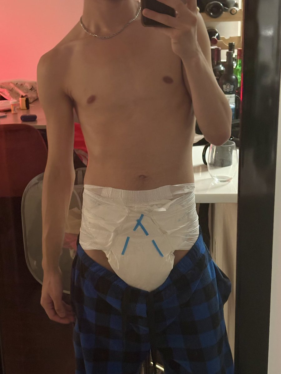 bushwicktwink's tweet photo. Back to this lol
#abdl #gayabdl #diaperboy https://t.co/KmZgBnMlqB