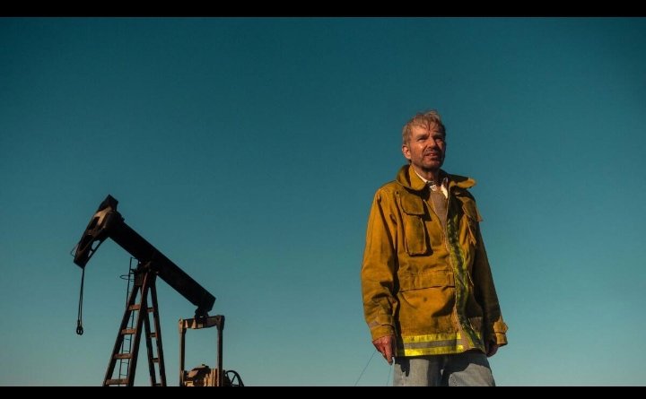 cinematiccloud's tweet photo. Some Landman viewers wanted the show to focus almost entirely on the oil business.

But maybe the weird family detours are exactly what separates it from being another straightforward corporate drama. https://t.co/80sL2HhTKb