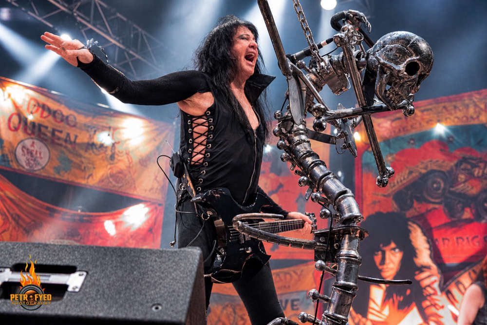 KNAC's tweet photo. W.A.S.P., KK'S PRIEST In Houston, TX With Photos! The 1984 To Headless Tour Lands At The House Of Blues On September 20th. https://t.co/3f5tNE9OP5  #WASP #KNAC #PureRock #KKSPriest @WASPOfficial @KKsPriest Photos by @petrofyed https://t.co/fOoe8PXGnQ