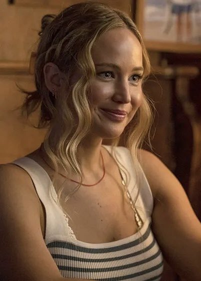 DiscussingFilm's tweet photo. Jennifer Lawrence will star in Zach Cregger's next film ‘THE FLOOD’.

Reportedly described as ‘2001: A Space Odyssey’ meets ‘Aliens’, the film follows a crew on a space station who discover an alien object that distorts the mind.

(Source: https://t.co/UiDzYmTxBp) https://t.co/uZMS3aAwrS