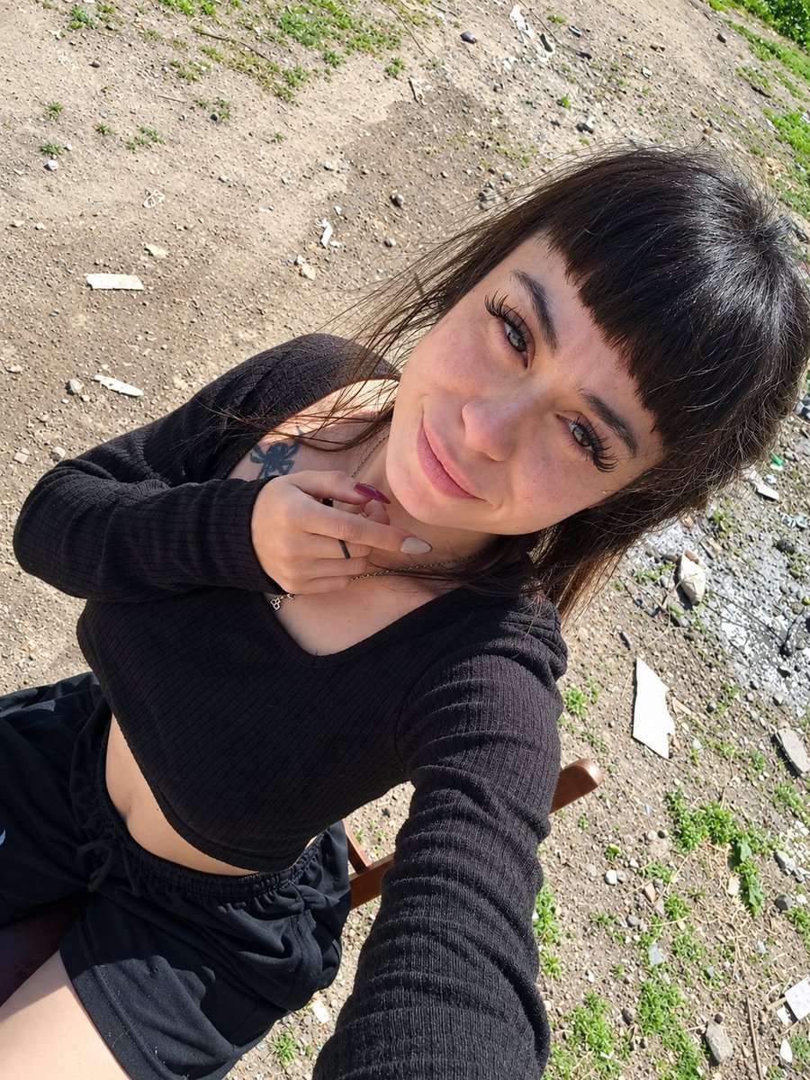 1rociogg's tweet photo. me veo cabezona 🤣 https://t.co/R2m4kgmqEh