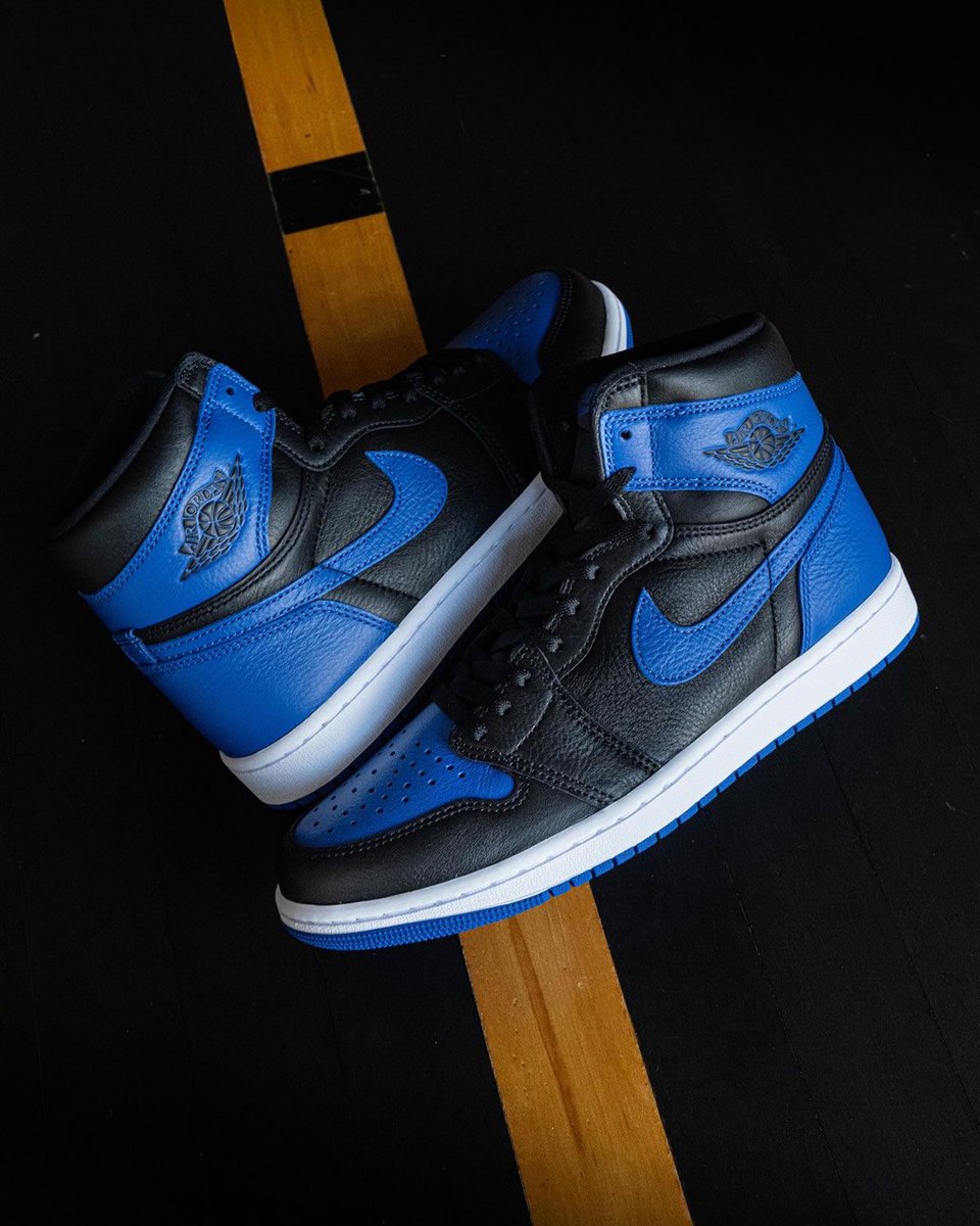 SneakerNews's tweet photo. The Air Jordan 1 Retro High OG "Royal" returns on October 10th with a special edition shoe-box.

Are these a COP or a PASS?

Get a closer look >> https://t.co/r8AvJjtmqQ https://t.co/1jF9nKMR3i