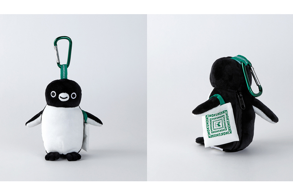 gourmetwatch's tweet photo. 紀ノ国屋、Suicaのペンギンの「マスコットバッグ」を発売。紀ノ国屋からは最後のSuicaのペンギングッズ https://t.co/urCGJYldXJ #紀ノ国屋 #Suicaのペンギン https://t.co/fKvmoX5Ffd