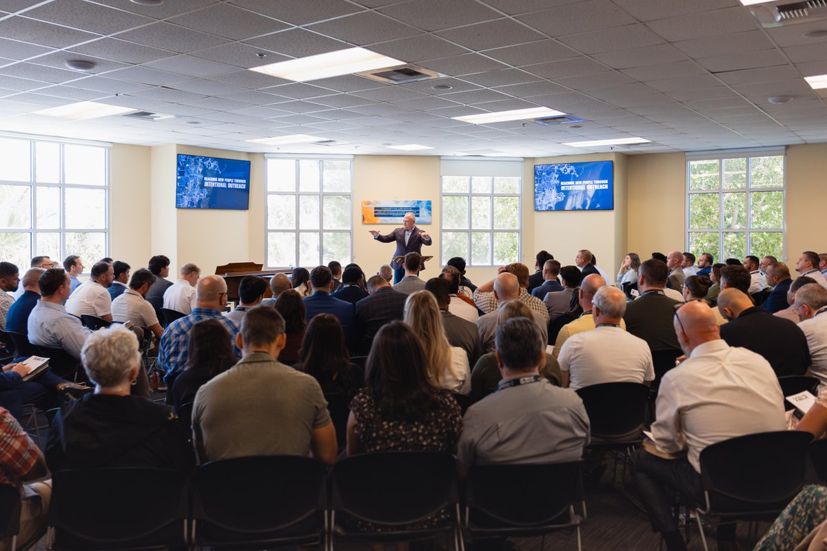 PaulChappell's tweet photo. Sessions across campus today on church leadership, discipleship, missions, counseling, theology, outreach, Christian education, church music, and more. All will be available for download at https://t.co/2T3akh5M8H after the conference. #GodIsAble #SLC26 https://t.co/82bAIpc72r