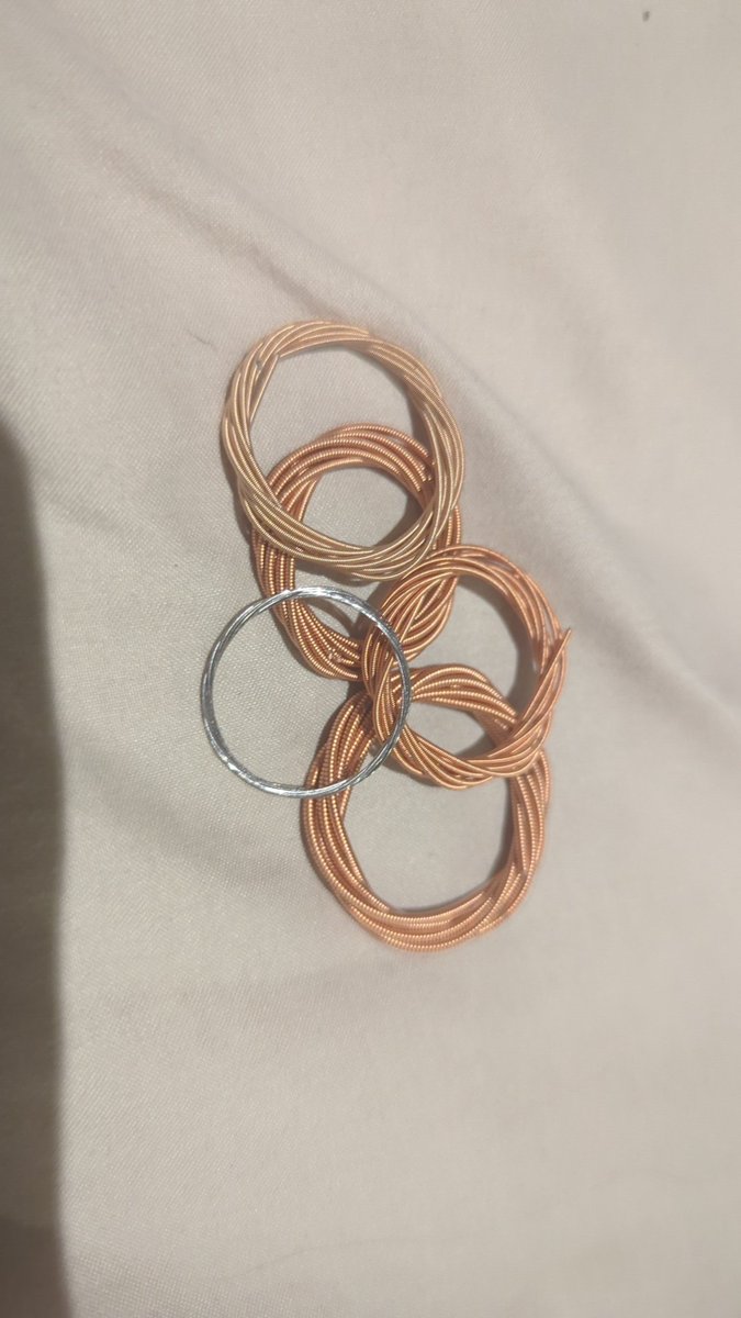 bigbellybutch's tweet photo. I love making my guitar string rings!!! https://t.co/lWaOKWRNbG