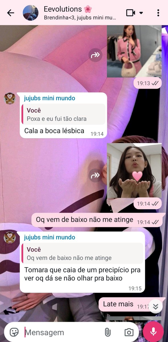 yejidotcom_'s tweet photo. A @Lillyamawoonhak  no meu privado vs no grupo (ela finge q não me ama 🙄 https://t.co/Dj19tPKcvD