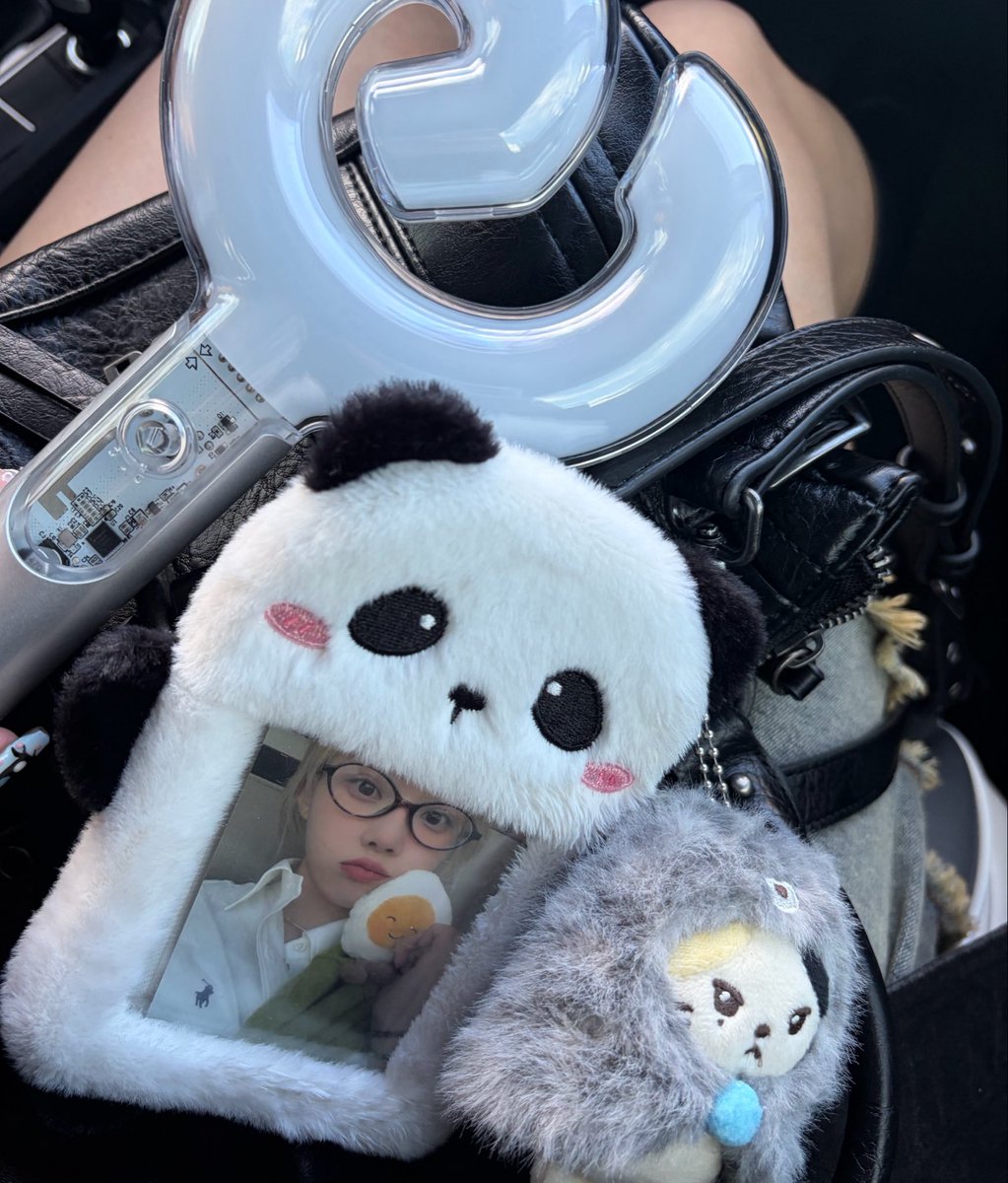 gybrikz's tweet photo. aespa i am on my way. https://t.co/8zeBWqkzq3
