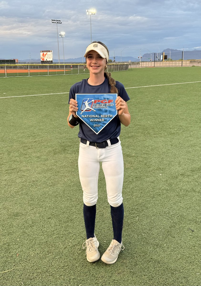 RyleeGDonovan's tweet photo. PGF Qualified in Arizona this weekend with my Team SD Marnin 16U. Couple highlights after hitting 6-14 at the plate. Excited for this season. @PGFnetwork @ExtraInningSB https://t.co/xopcdOog77
