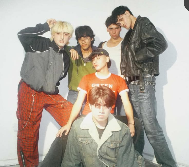 ramirznahuu's tweet photo. ʀɢʙᴏʏᴢ✩⊹﹒𓂅₊⊹
boyband chilena que debutó en 2026 con el single "LENTO" 
https://t.co/rkhcatISqj https://t.co/JOgAZtIPmd