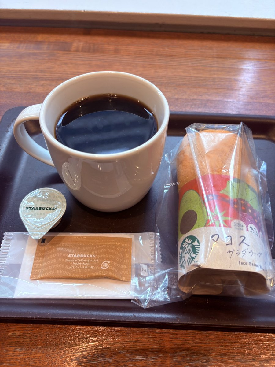 Maruhan_Rounder's tweet photo. おはようございます🦉

今日は3年に1度の
遊技機取扱主任者講習で
東京にきています🗼ｷﾞｮｳｶｲｱﾙｱﾙﾃﾞｽ。

遅刻厳禁ということで...
少し早めに着いたため
スタバでコーヒーをテイク☕️✨

少し寝不足ですが気合いで
乗り切りたいと思います🙆‍♂️ https://t.co/925Ed4UEE1
