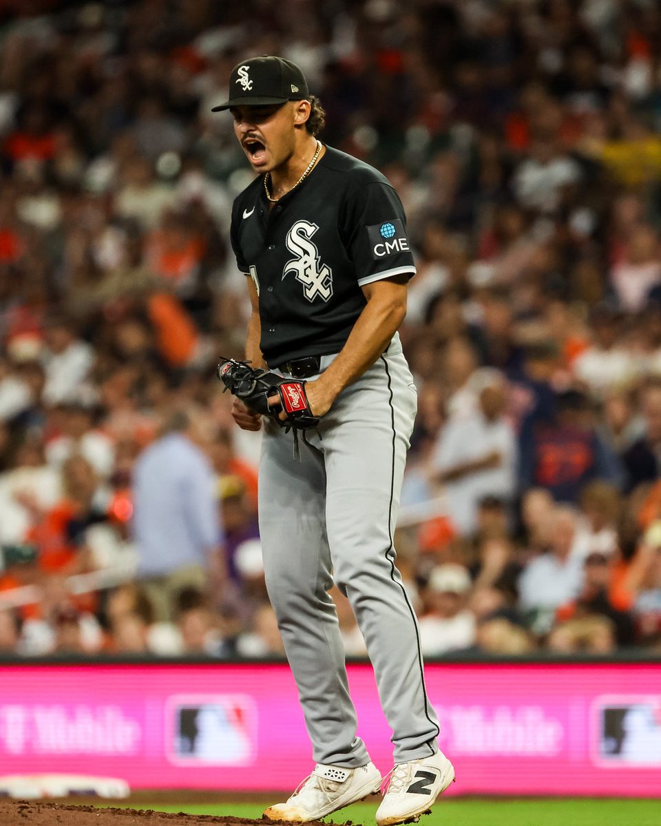 whitesox's tweet photo. POSTSEASON MOOD https://t.co/VOeP2fYJBb