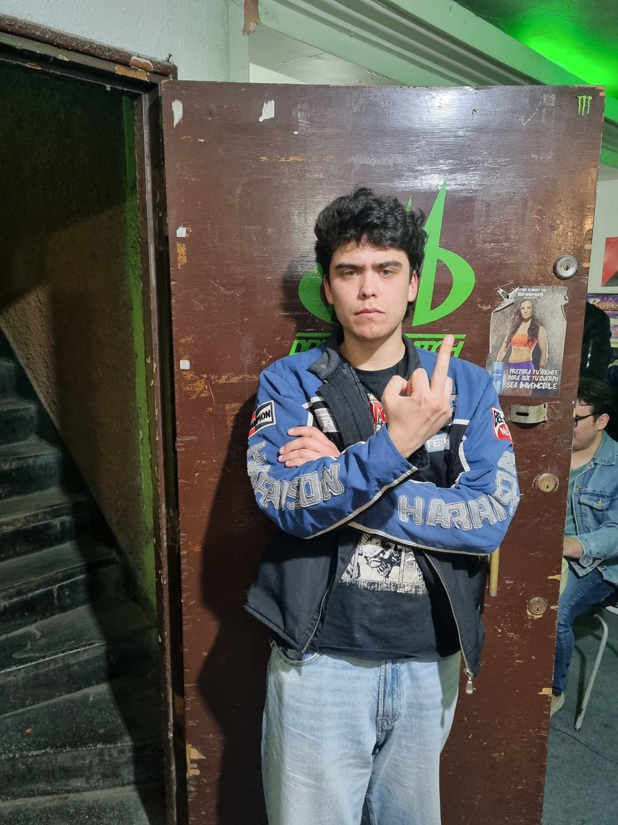 Dream_Match_CL's tweet photo. Nos complace felicitamos al podio del torneo mensual de Smash Ultimate del mes de Septiembre. Maestros: LewinUm, TEW | ORD | El Manu y PipoCL! 💪
Saludos,
No game, no life! https://t.co/FIHpJIFceV