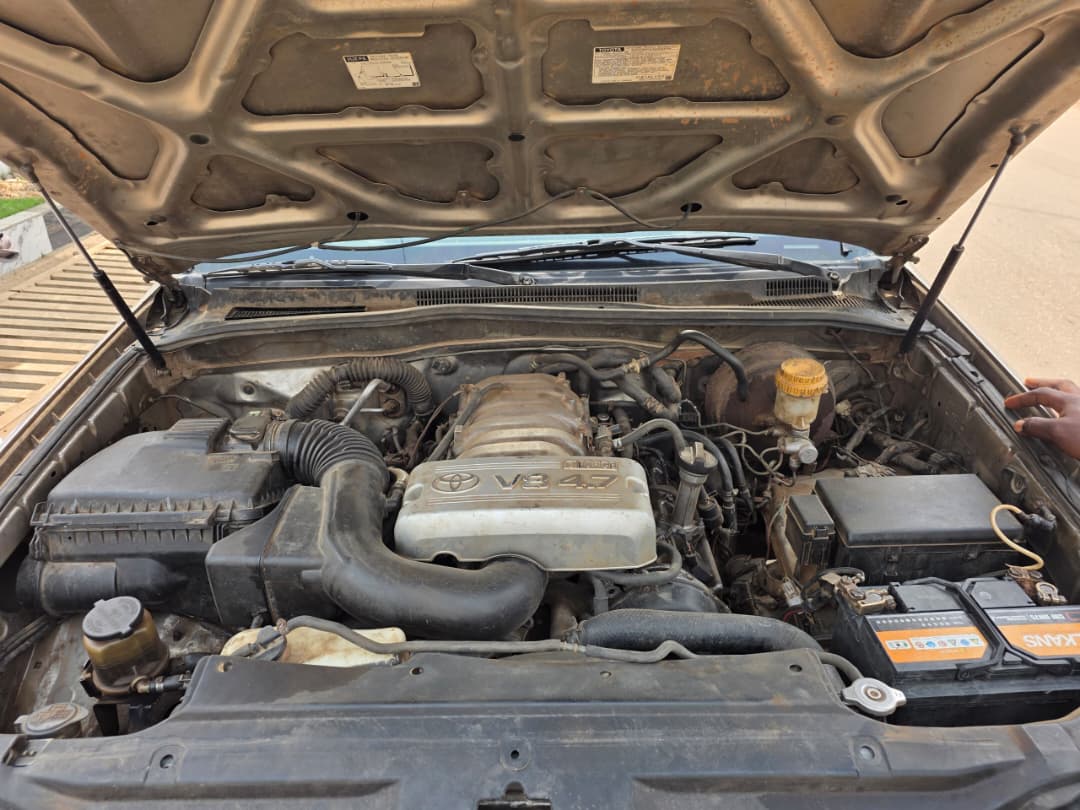 FRIDAYYv9's tweet photo. 🔥 DISTRESS 4RUNNER 05
Clean Engine/Gear untouched
AC needs gas
₦4M NETT
Nyanya Abuja
07069516725 https://t.co/ItSqh3E0Vu
