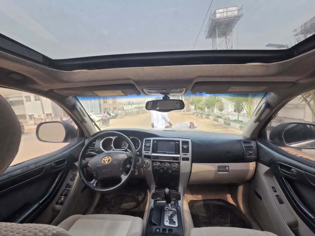 FRIDAYYv9's tweet photo. 🔥 DISTRESS 4RUNNER 05
Clean Engine/Gear untouched
AC needs gas
₦4M NETT
Nyanya Abuja
07069516725 https://t.co/ItSqh3E0Vu