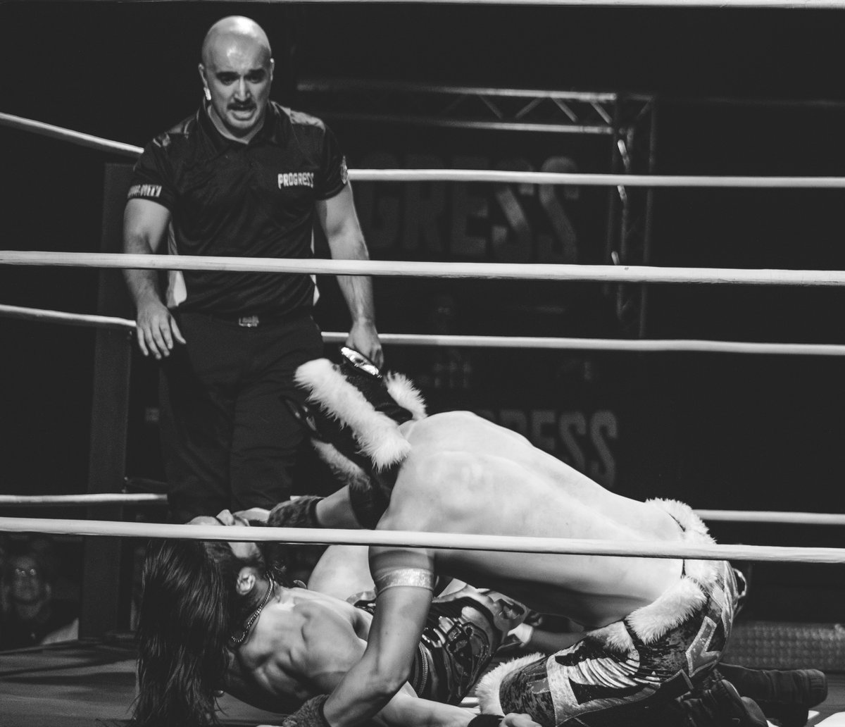 AAPnaphoto's tweet photo. Kid Lykos II hits a Spanish fly on Daz Black.

27/09/26

#progresswrestling #KidLykosii #spanishfly #dazblack https://t.co/Iewy5hxATc