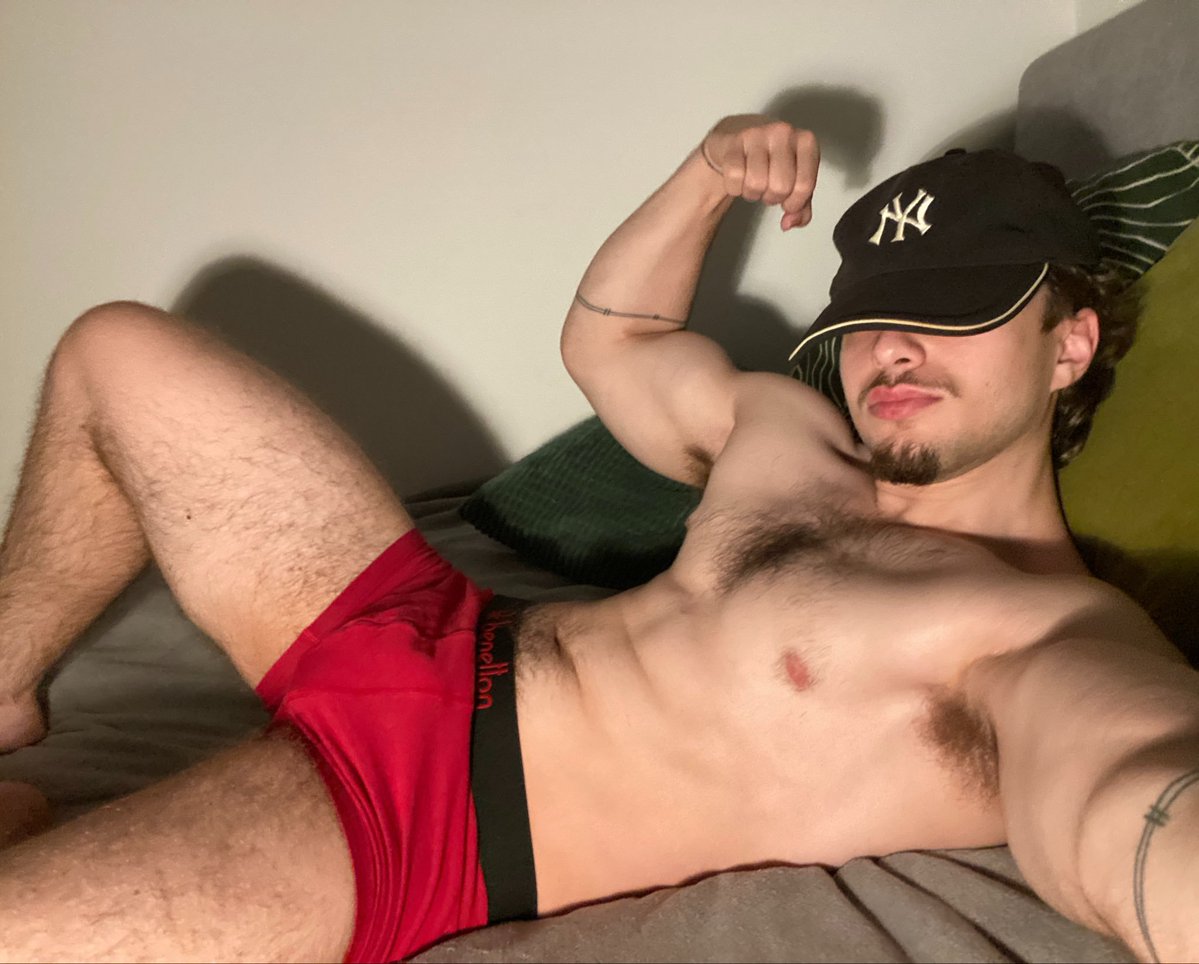 Eiaf23o's tweet photo. Pose para a foto 💪🏻 https://t.co/CrLfxp7sXy