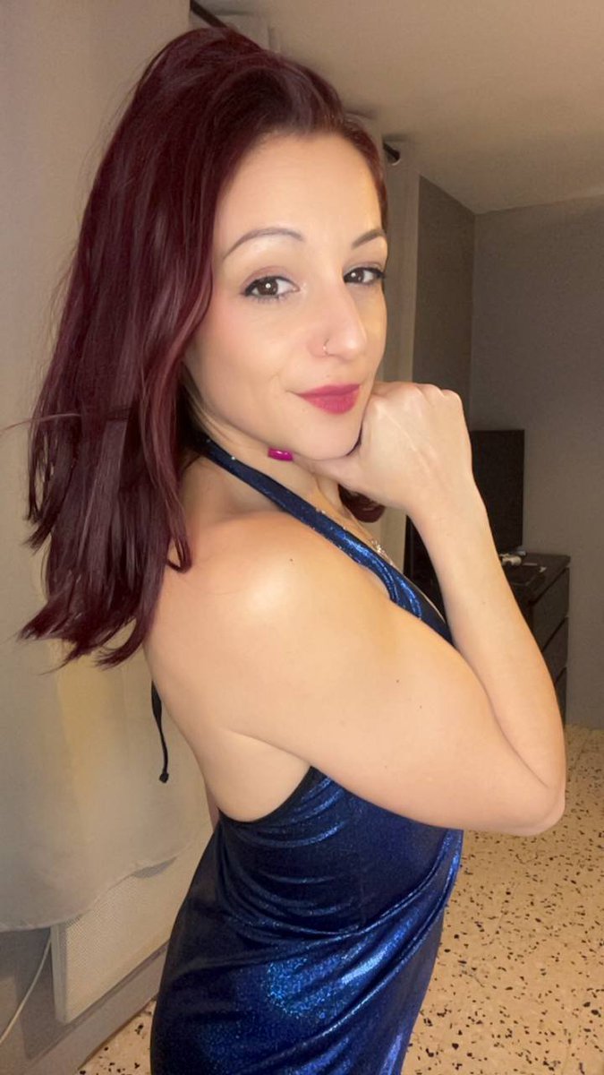 miacarrat's tweet photo. Vous avez prévu quoi ce soir ? https://t.co/mEs9bf81Nk