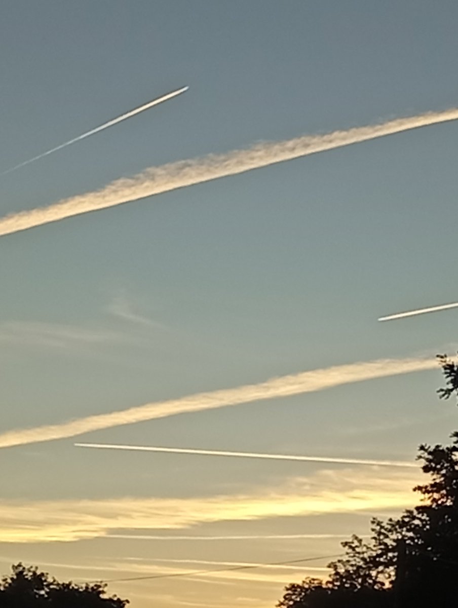 Andryves1dez's tweet photo. @Thomas66jm2 Pau France, 25/09/2026. 
9 h https://t.co/EJlpzJkpHO