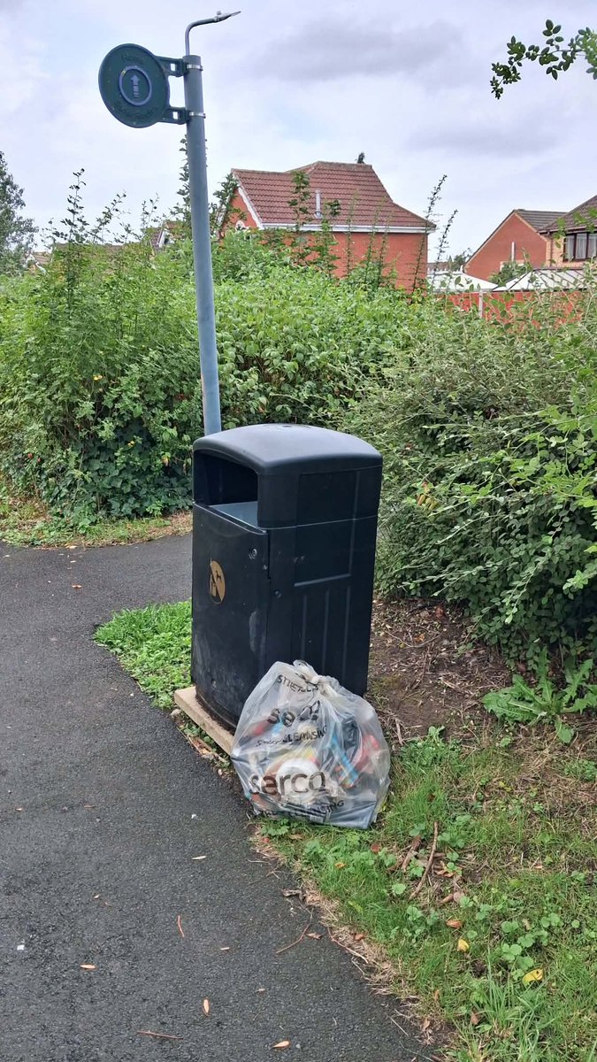 Litterwatch1's tweet photo. Welcome home from holiday... to fly-tipped rubbish in the coppice.
Martin is an absolute superstar for all his hard work litter-picking, but he shouldn't have to clean up illegal dumping! Rightly reported as fly-tipping. Spot it? Report it on My Sandwell. #flytipping #sandwell https://t.co/09O4qZsfvS