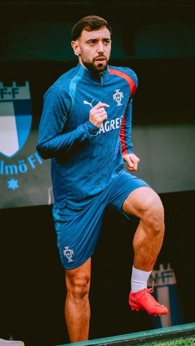 Maxnited's tweet photo. Bruno Fernandes on Instagram: “MD-2 ⚽️” 🇵🇹 #MUFC https://t.co/EA2NzC7Kn0